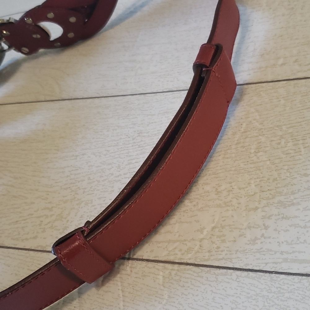 Chicos S/M red whith rhinestone hook clousure adjustable belt - Picture 4 of 5